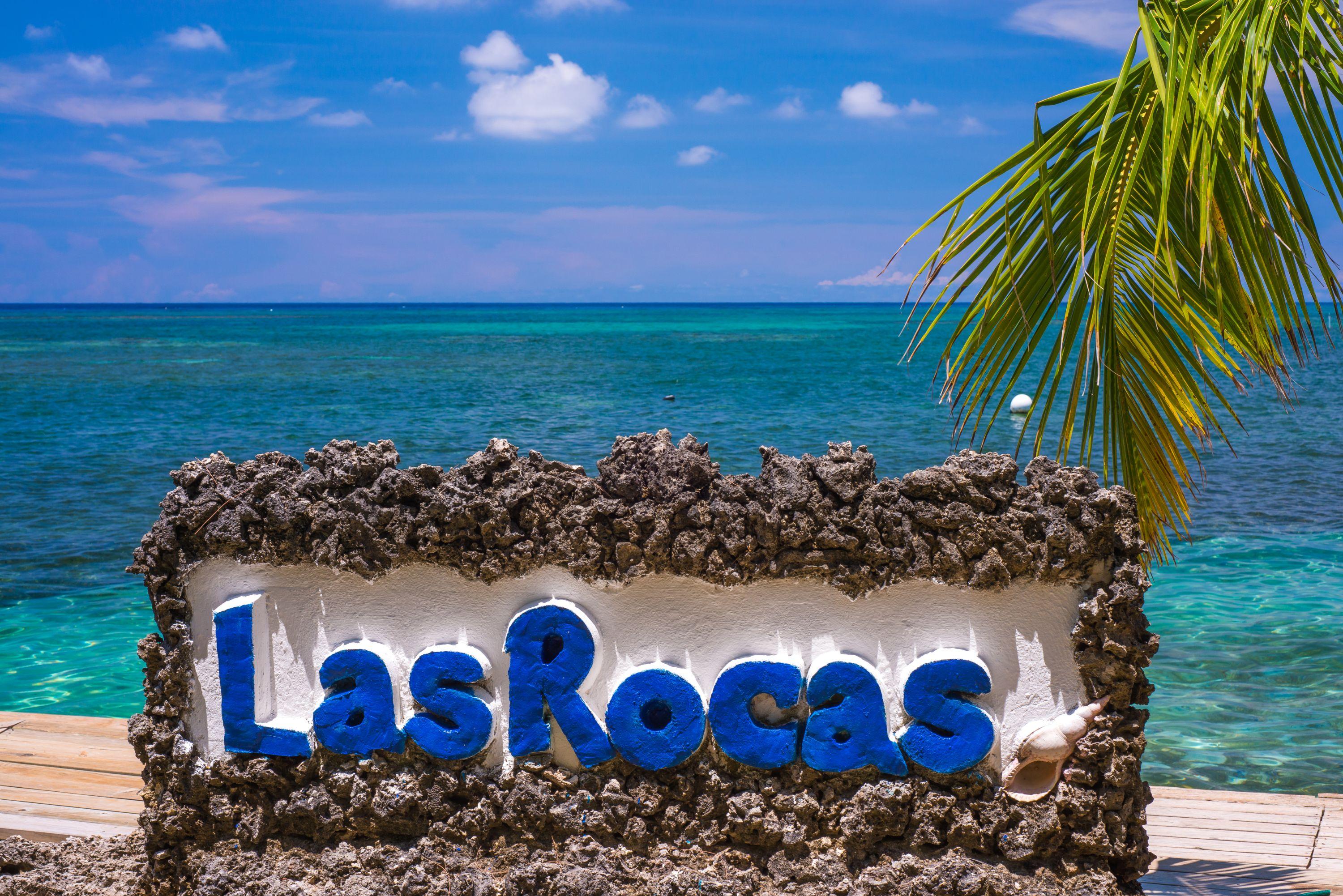 Las Rocas Resort And Dive Center Уест Бей Екстериор снимка